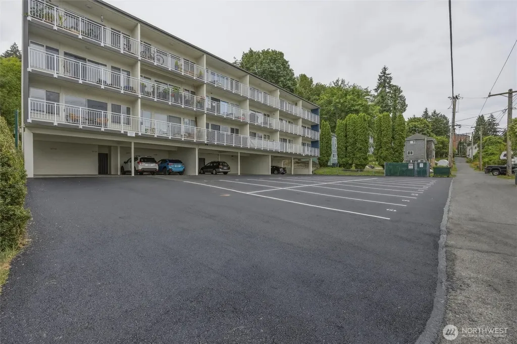 819 High Street W Bellingham WA 98225