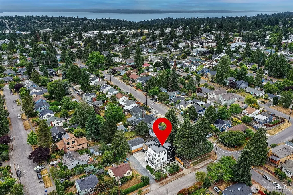 9813 Linden Avenue N Seattle WA 98103