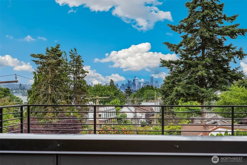 9813 Linden Avenue N Seattle WA 98103