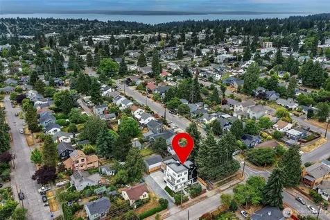 9813 Linden Avenue N Seattle WA 98103