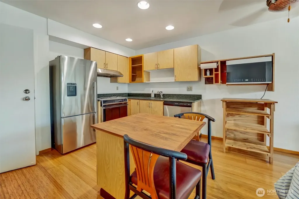 211 Summit Avenue E Seattle WA 98102