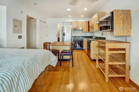 211 Summit Avenue E Seattle WA 98102