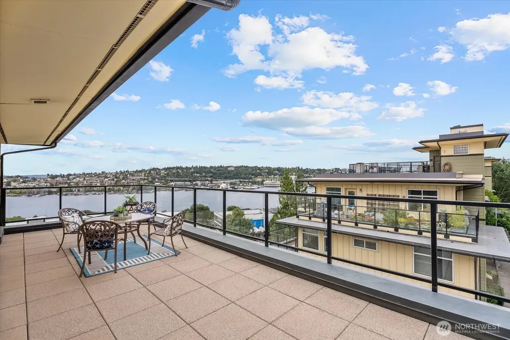 655 Crockett Street Seattle WA 98109