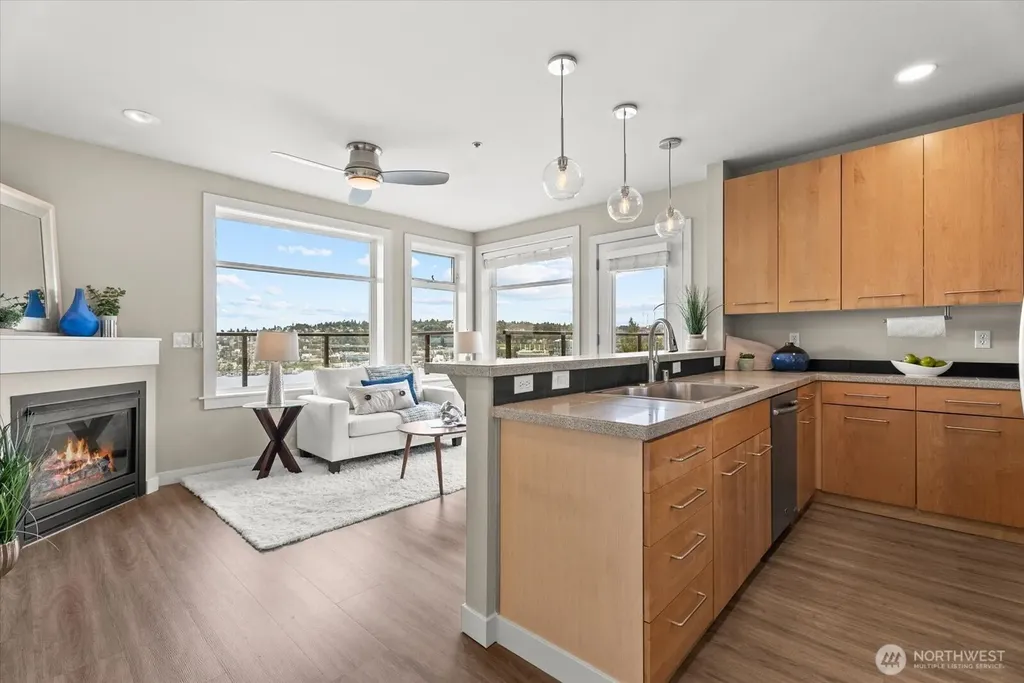 655 Crockett Street Seattle WA 98109