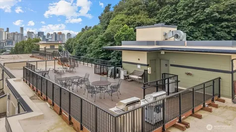 655 Crockett Street Seattle WA 98109