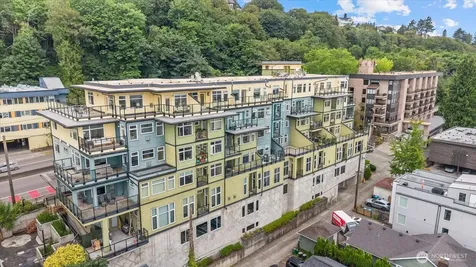 655 Crockett Street Seattle WA 98109