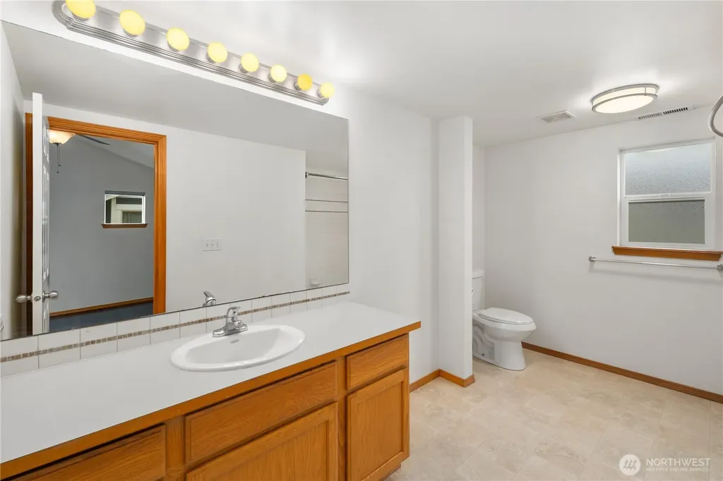 8823 Delridge Way SW Seattle WA 98106