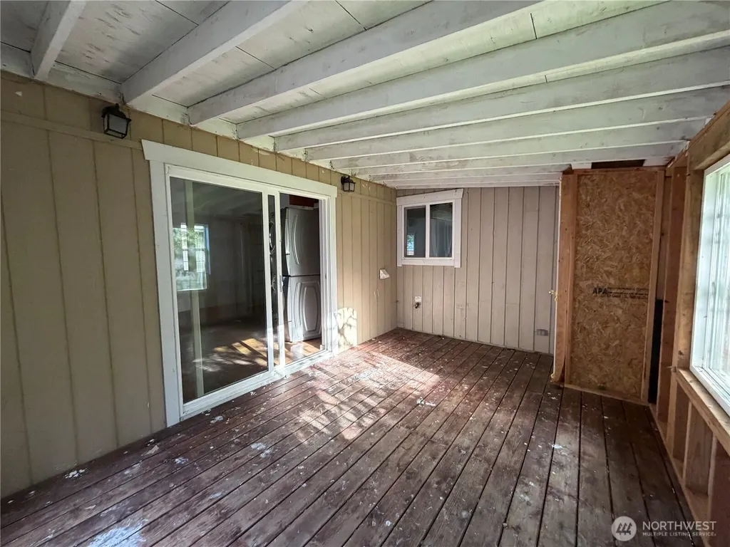 8595 Golden Valley Drive Maple Falls WA 98266