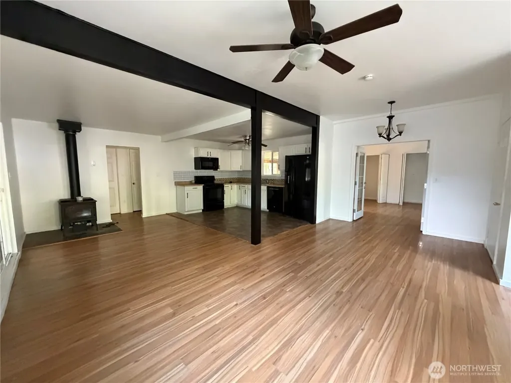 8595 Golden Valley Drive Maple Falls WA 98266
