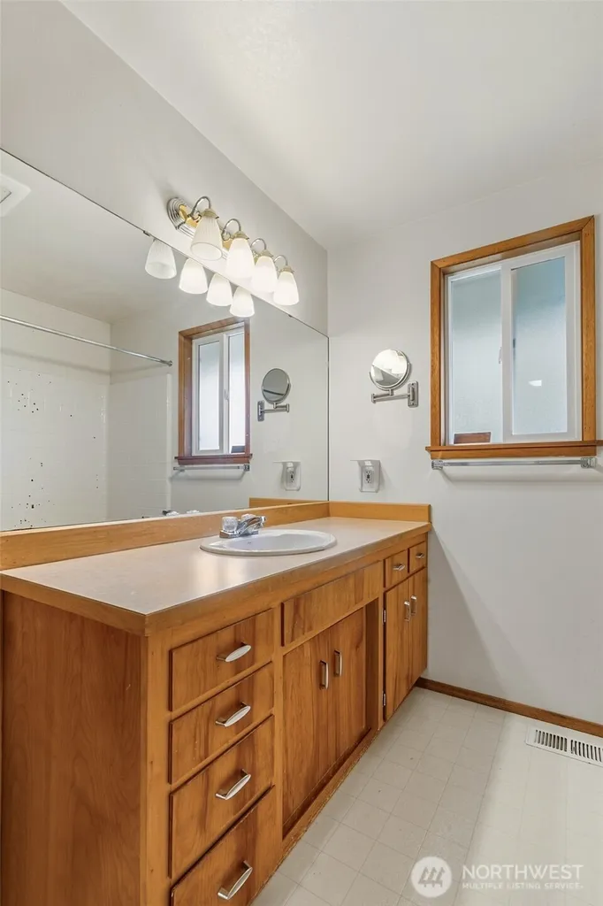 11254 SE 182nd Street Renton WA 98055
