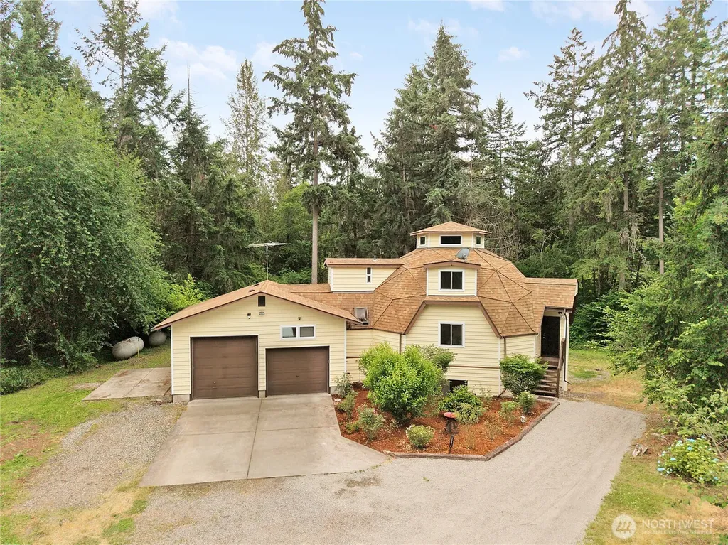 16412 38th Avenue E Tacoma WA 98446