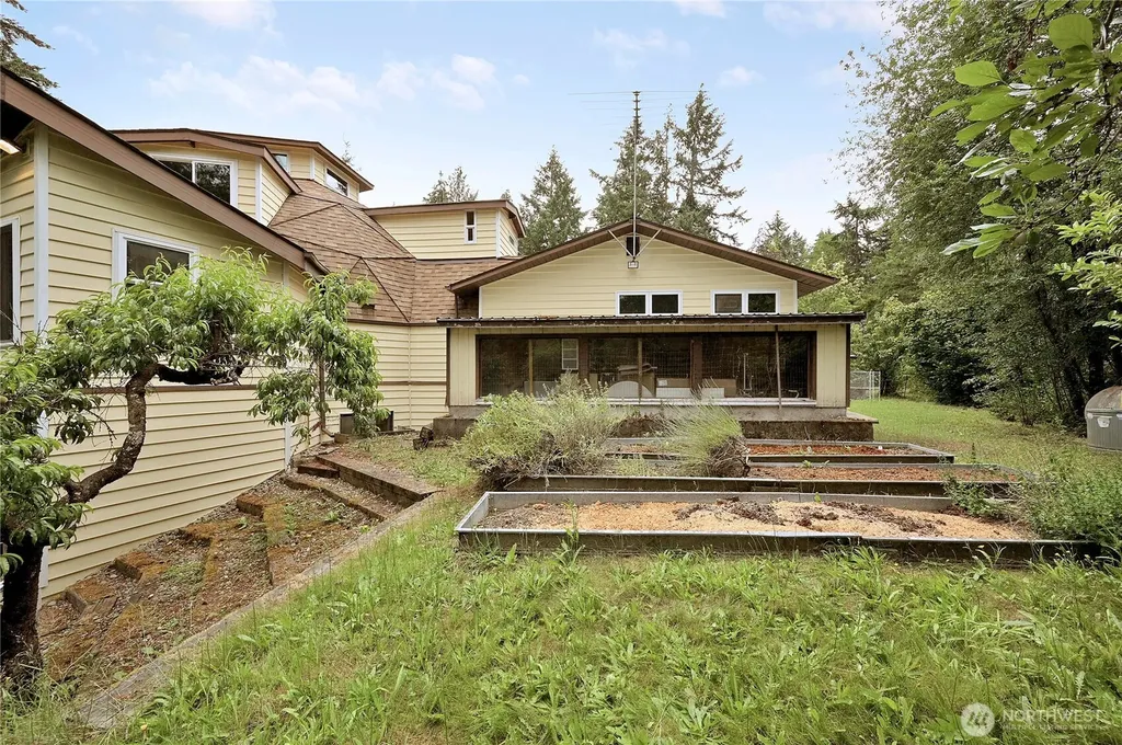 16412 38th Avenue E Tacoma WA 98446