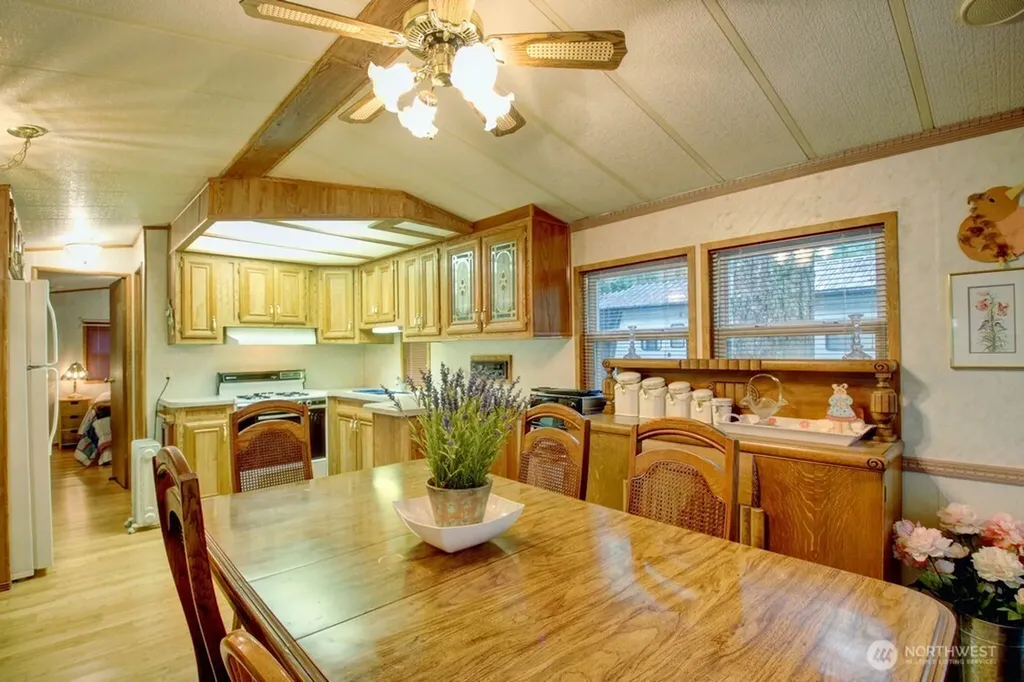243 Schinn Canyon Court Deming WA 98244