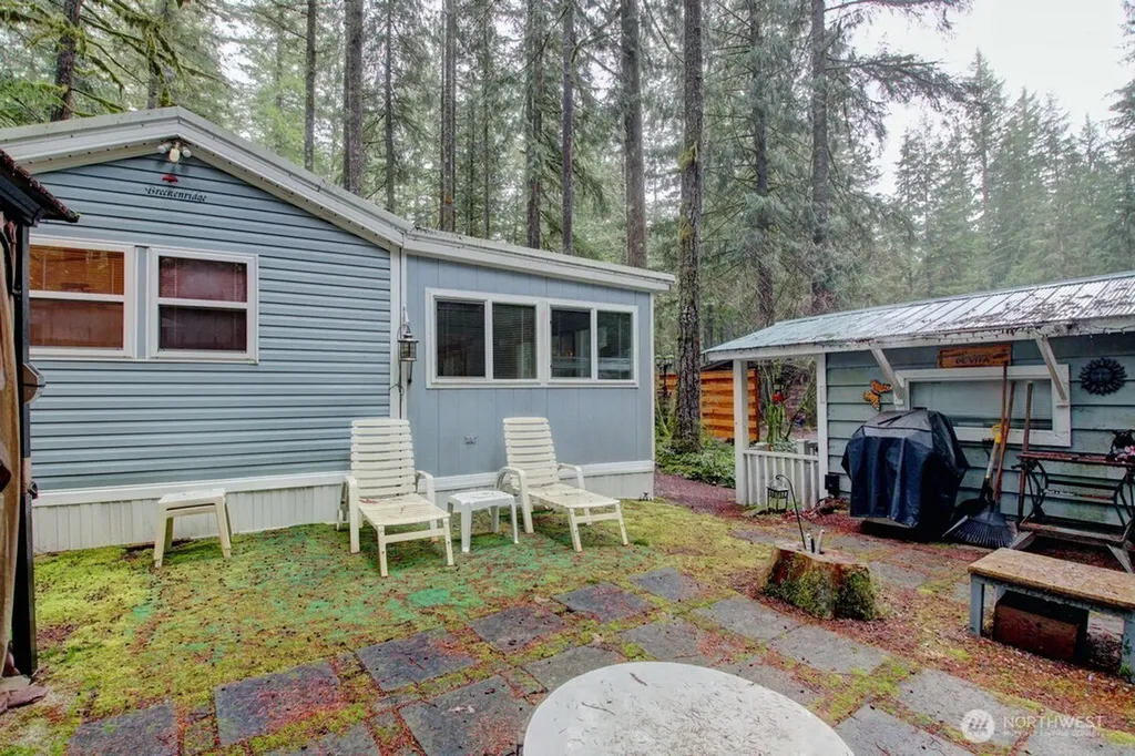243 Schinn Canyon Court Deming WA 98244