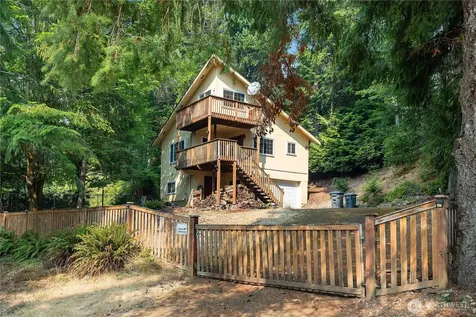221 N Trail Head Loop Lilliwaup WA 98555