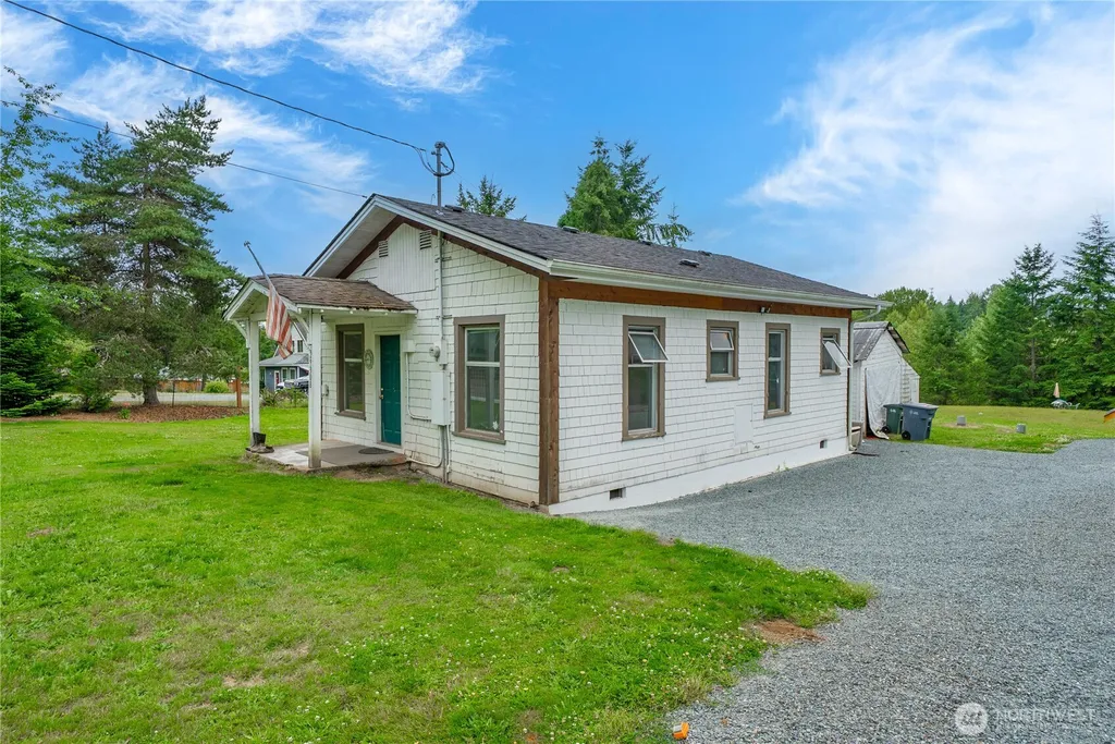 29308 158th Avenue E Graham WA 98338
