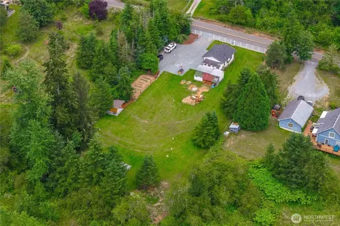 29308 158th Avenue E Graham WA 98338