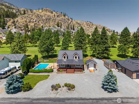 93 Golf Course Drive Pateros WA 98846
