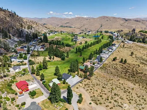 93 Golf Course Drive Pateros WA 98846