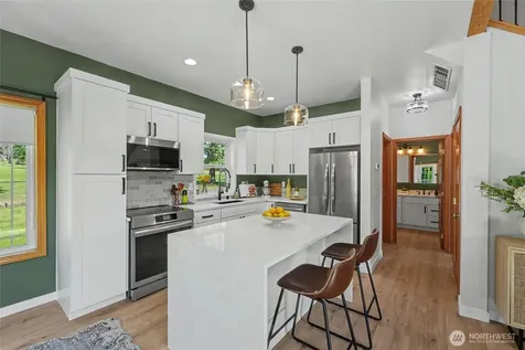 93 Golf Course Drive Pateros WA 98846