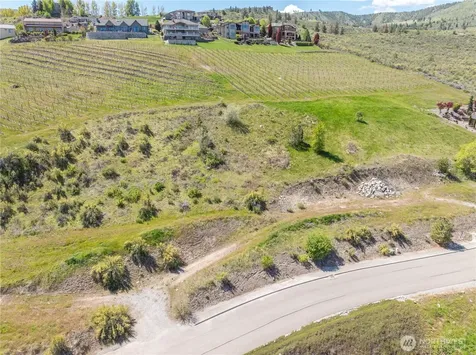 306 Clos Chevalle Road Chelan WA 98816