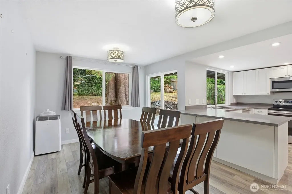 6983 Sunset Avenue NE Bremerton WA 98311