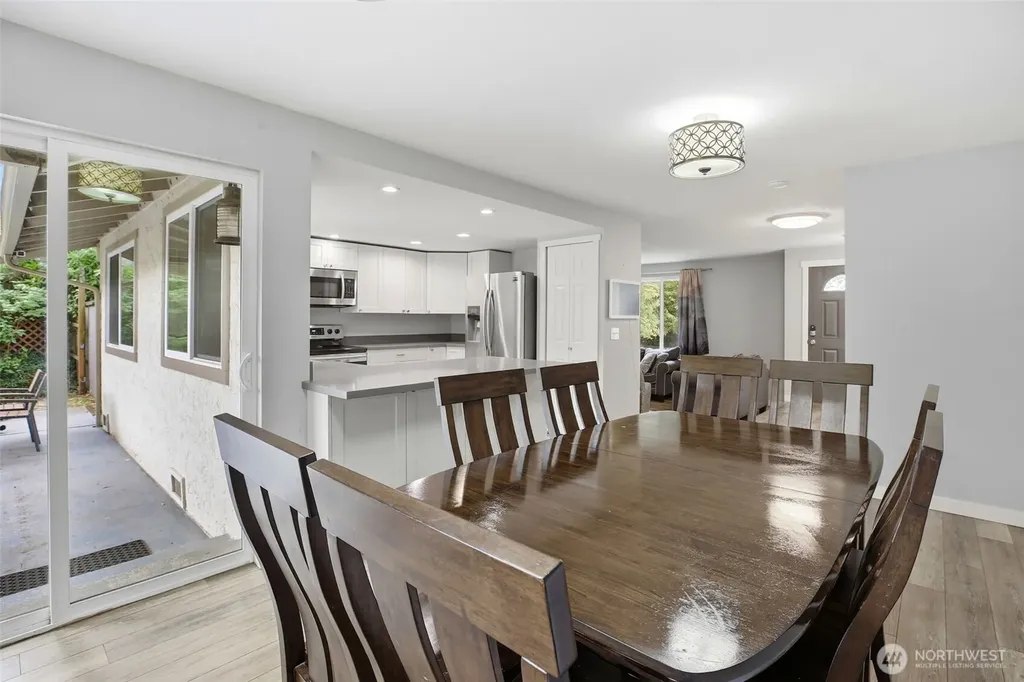 6983 Sunset Avenue NE Bremerton WA 98311