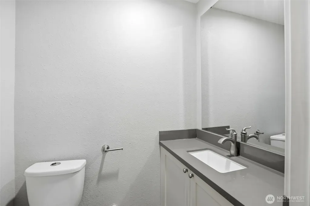6983 Sunset Avenue NE Bremerton WA 98311
