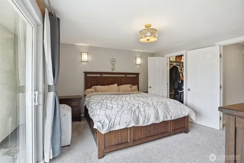 6983 Sunset Avenue NE Bremerton WA 98311
