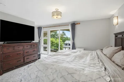 6983 Sunset Avenue NE Bremerton WA 98311