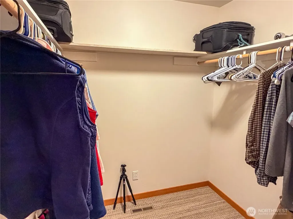 460 Pinecrest Port Townsend WA 98368