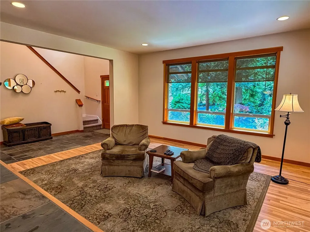 460 Pinecrest Port Townsend WA 98368