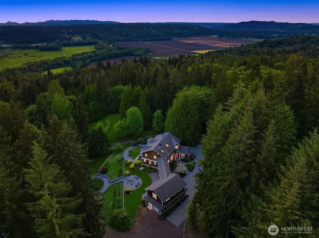 19819 229th Place SE Monroe WA 98272