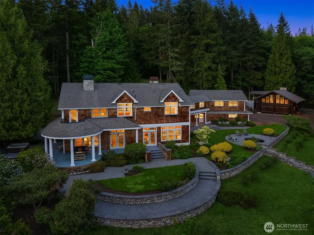 19819 229th Place SE Monroe WA 98272