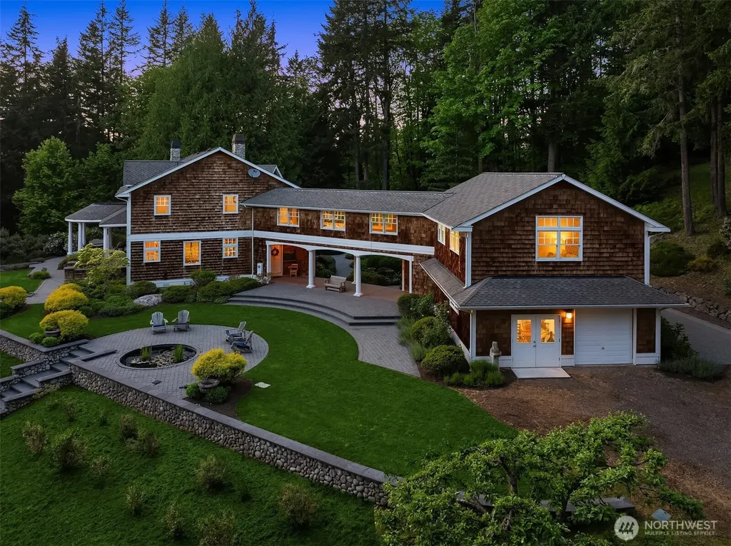 19819 229th Place SE Monroe WA 98272
