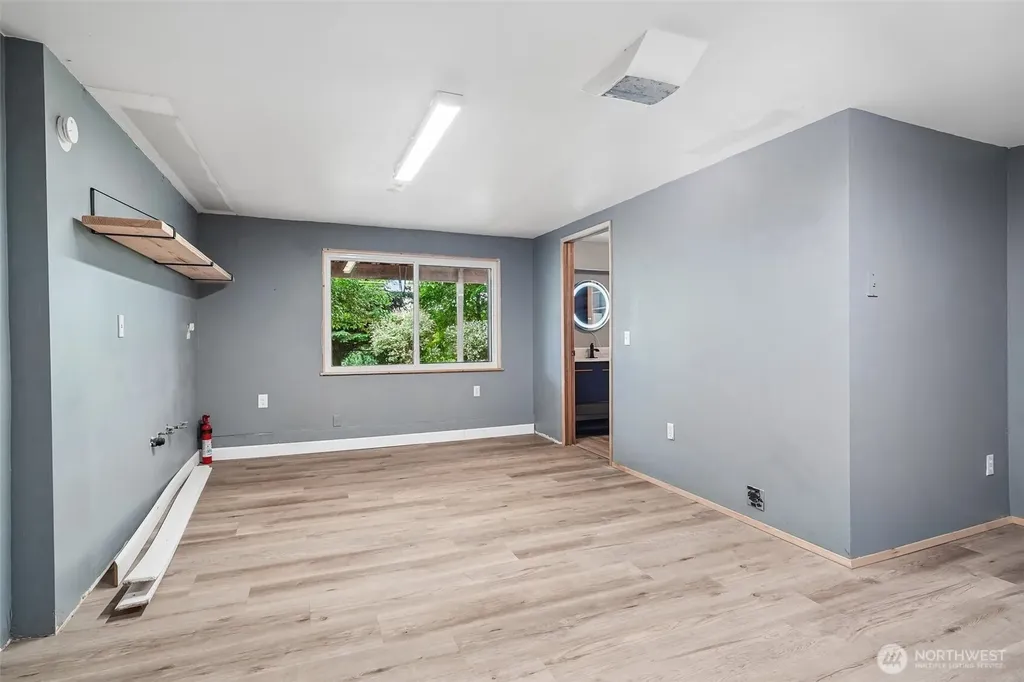 23804 7th Avenue W Bothell WA 98021