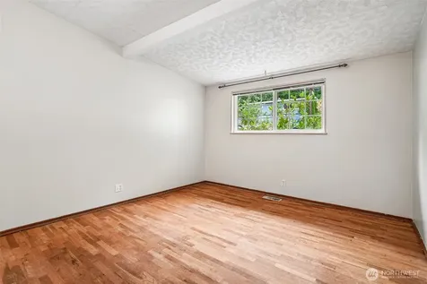 23804 7th Avenue W Bothell WA 98021