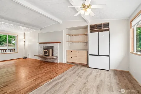 23804 7th Avenue W Bothell WA 98021