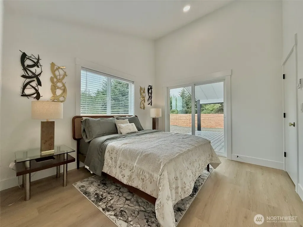 955 Tonquin Avenue SW Ocean Shores WA 98569