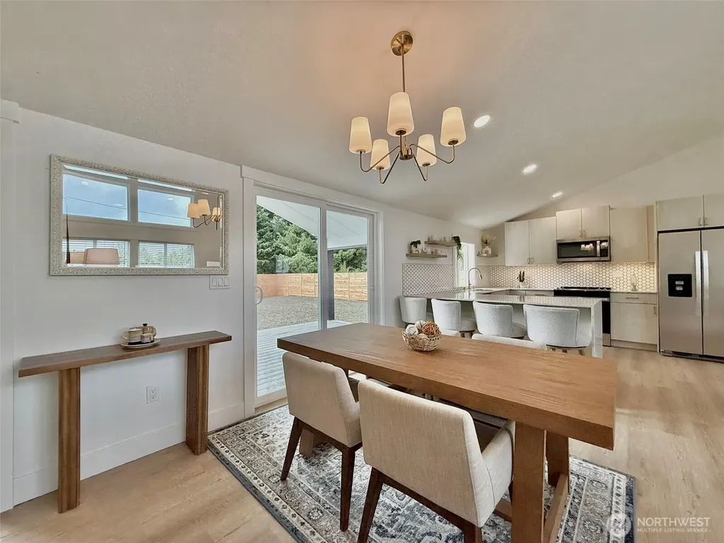 955 Tonquin Avenue SW Ocean Shores WA 98569