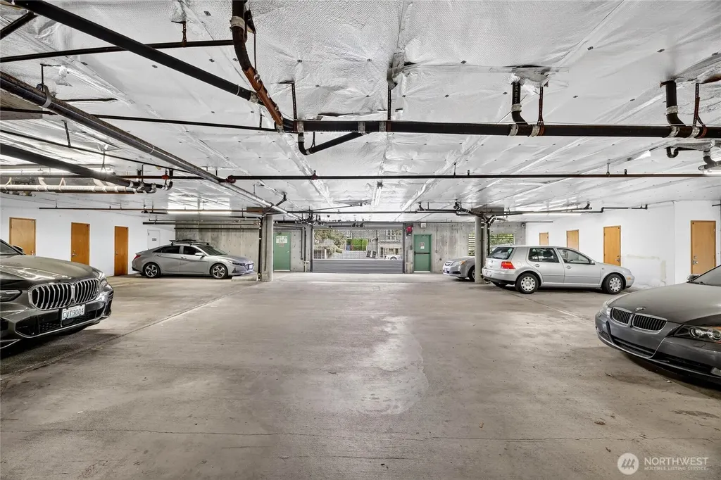 1300 W Boston Street Seattle WA 98119