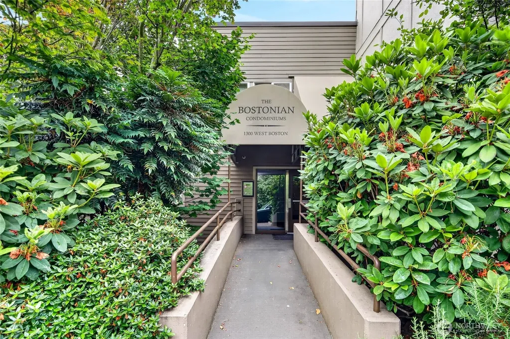 1300 W Boston Street Seattle WA 98119