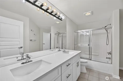 1300 W Boston Street Seattle WA 98119