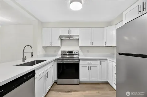 1300 W Boston Street Seattle WA 98119