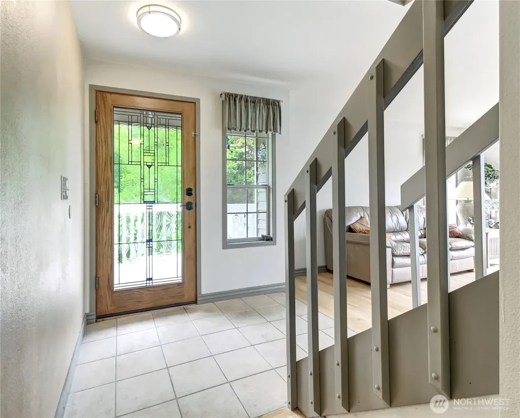 4914 Dover Street Everett WA 98203