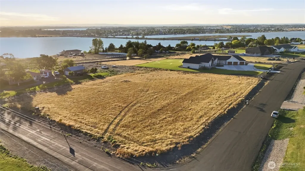 9538 NE Morgan Road Moses Lake WA 98837