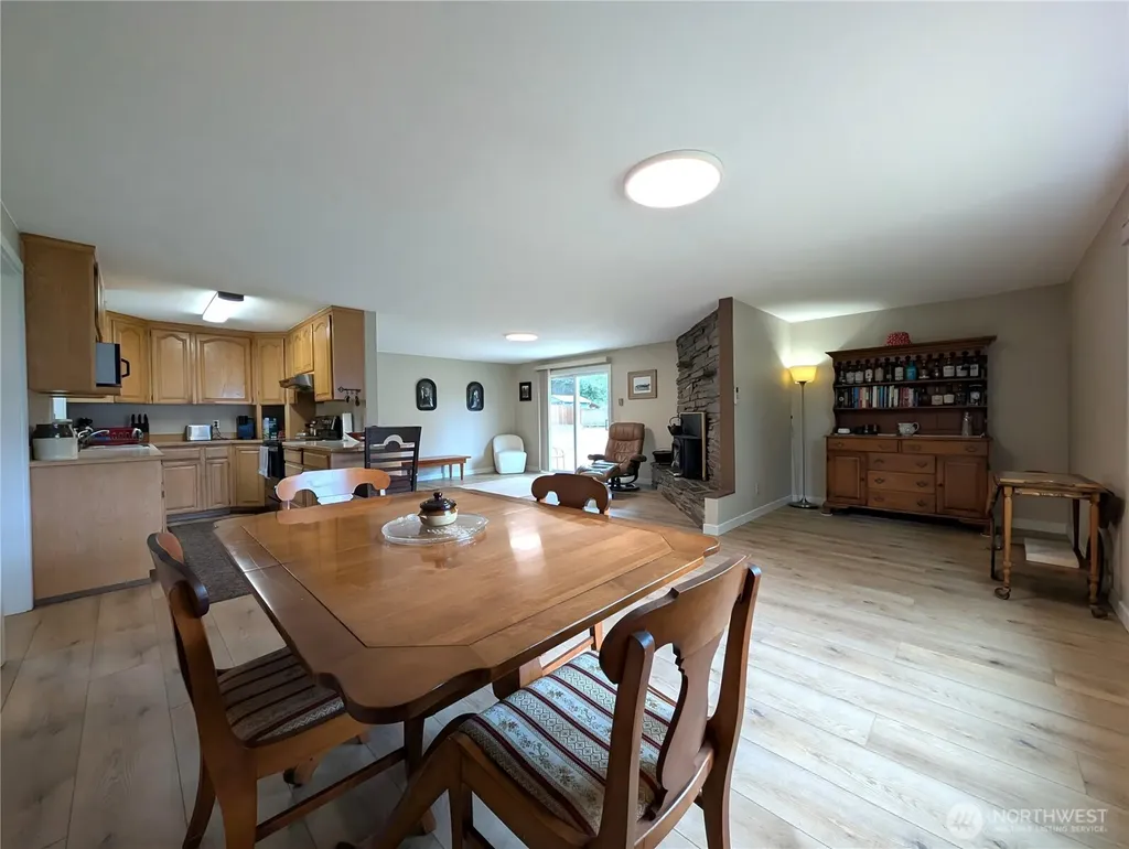 9428 Pacific Avenue SE Olympia WA 98513