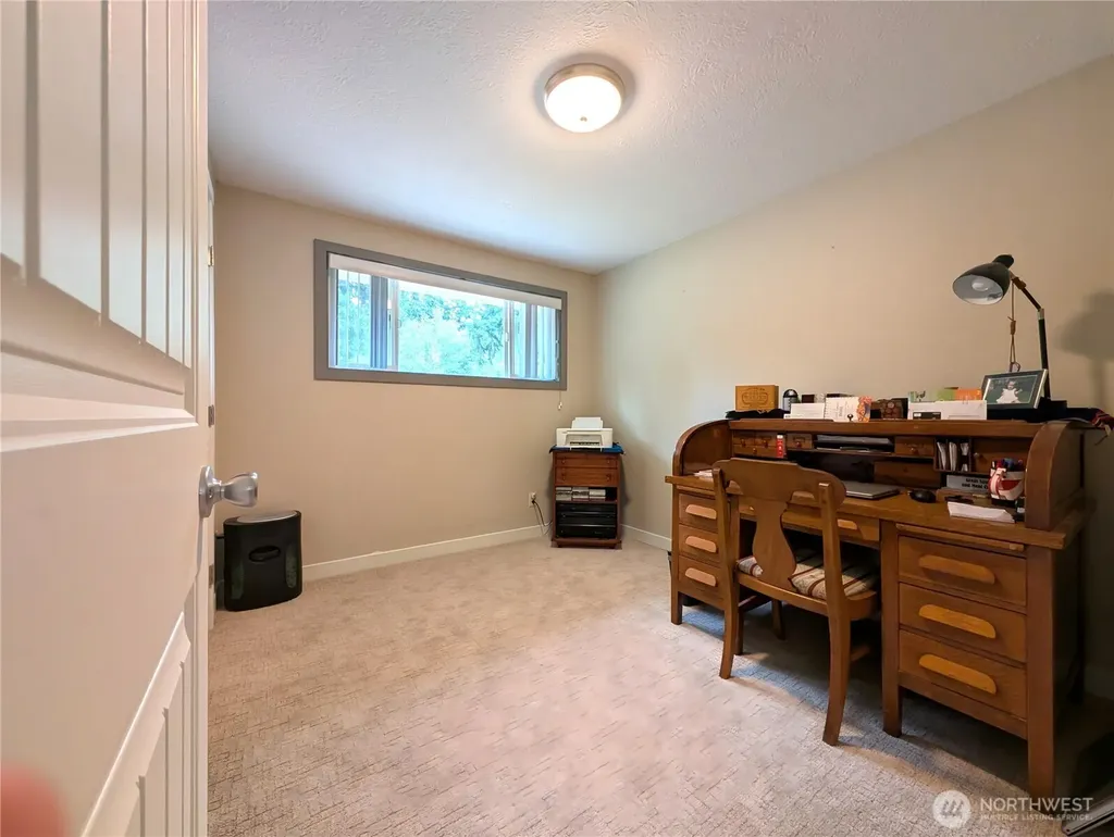 9428 Pacific Avenue SE Olympia WA 98513