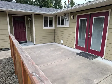 9428 Pacific Avenue SE Olympia WA 98513
