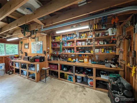 9428 Pacific Avenue SE Olympia WA 98513